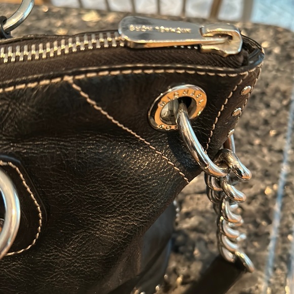 Michael Kors, handbag, studs and silver chain - Picture 3 of 4